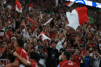 Suporter Timnas Indonesia yang hadir di Stadion King Abdullah, Jeddah